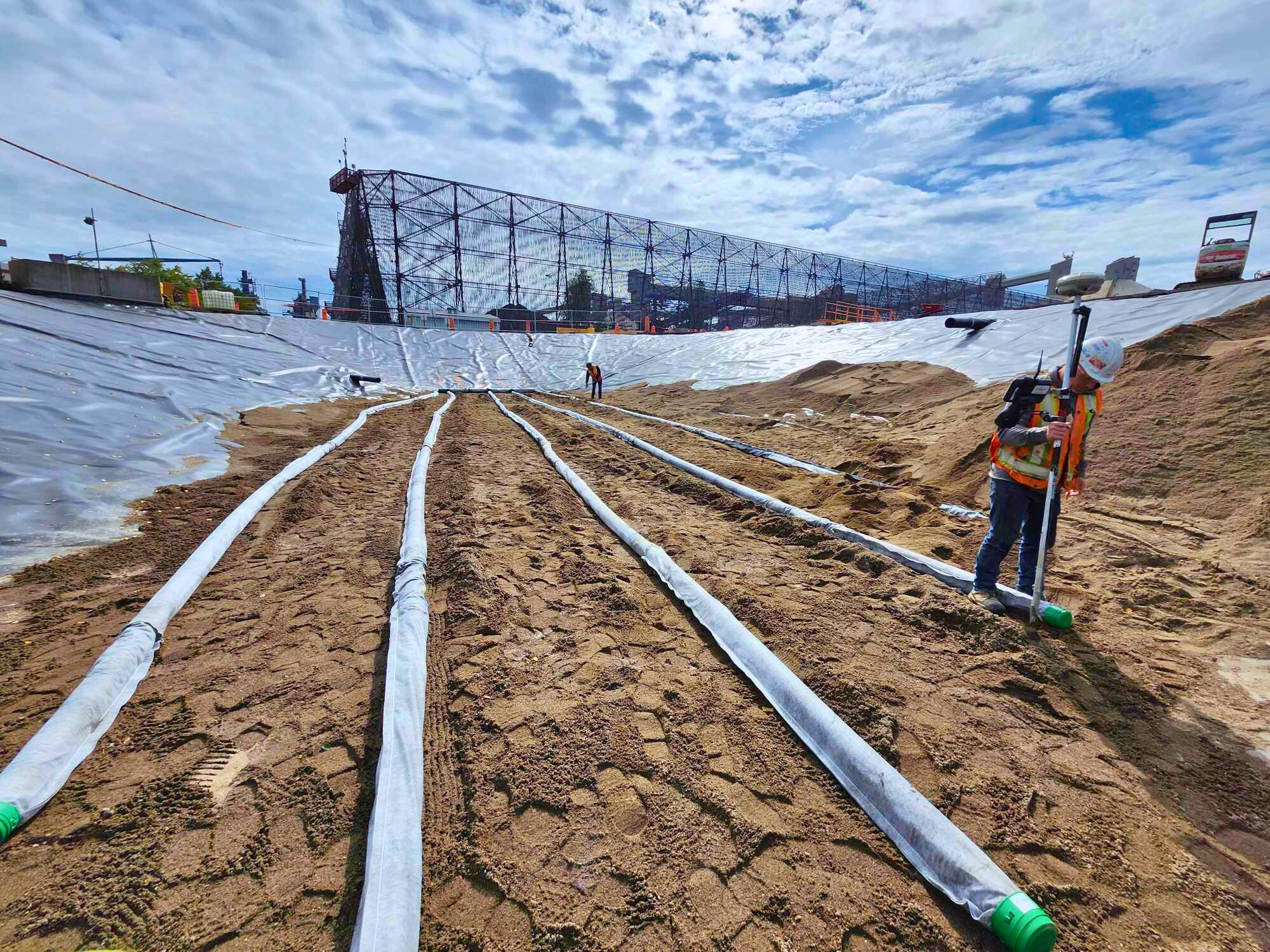 Reconstruction d’un bassin de sédimentation pour Rio Tinto | La baie Interprojet Construction | Entrepreneur général en génie civil et bâtiment au Québec