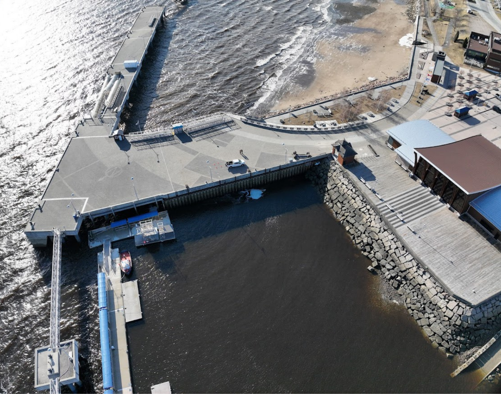 Réfection du quai Agésilas-Lepage | La Baie Interprojet Construction | Entrepreneur général en génie civil et bâtiment au Québec